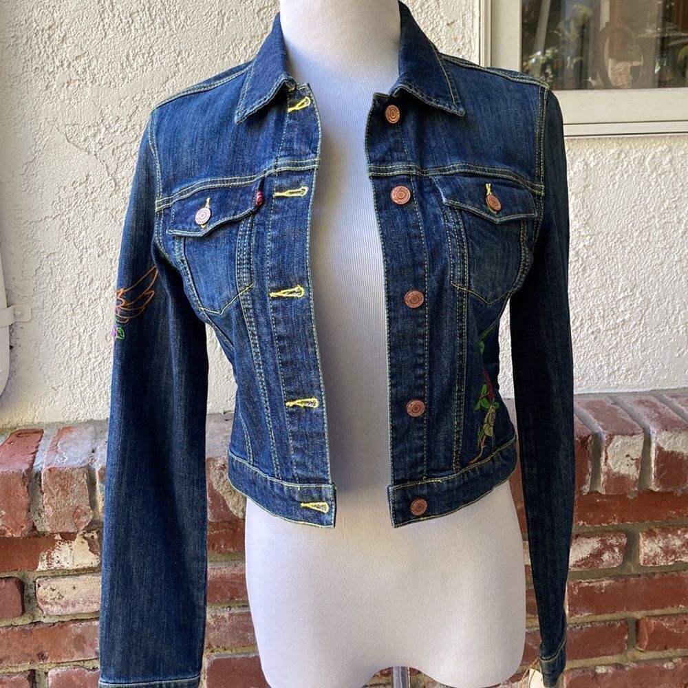 Seven 7 Premium Cropped Embroidered Jean Jacket Size Small NWT